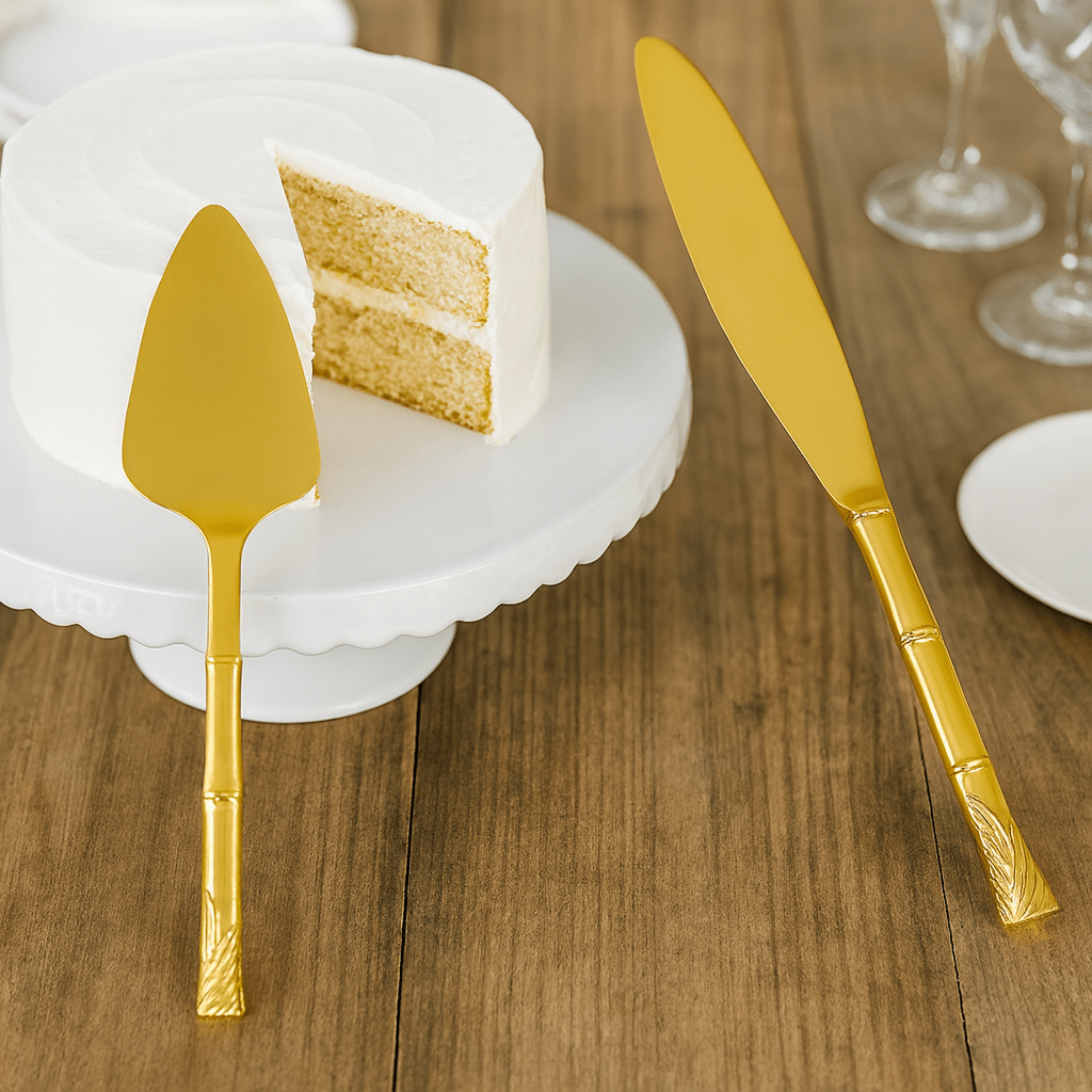 Fancy Cake Lifter & Knife Golden