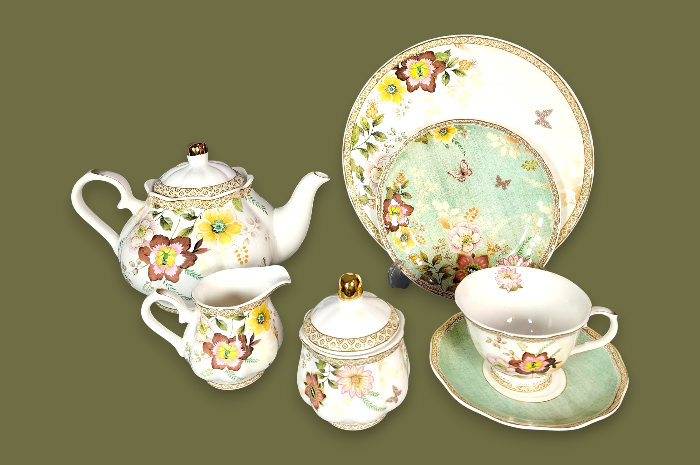 Royal Albart 24-Piece Bone China Tea Set