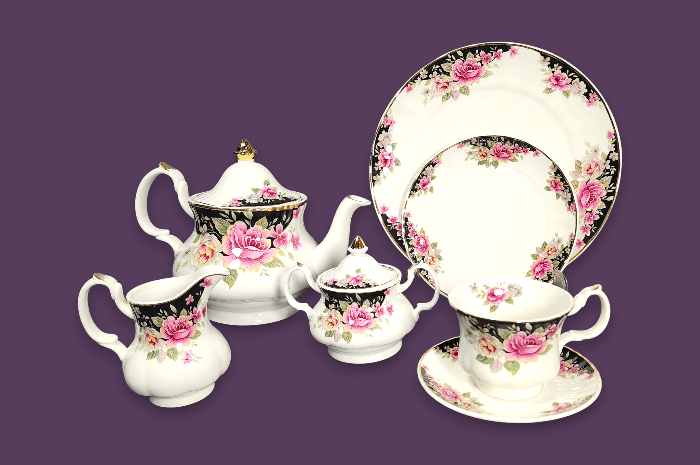 Royal Albart 24-Piece Bone China Tea Set Kaka Bawa Sons