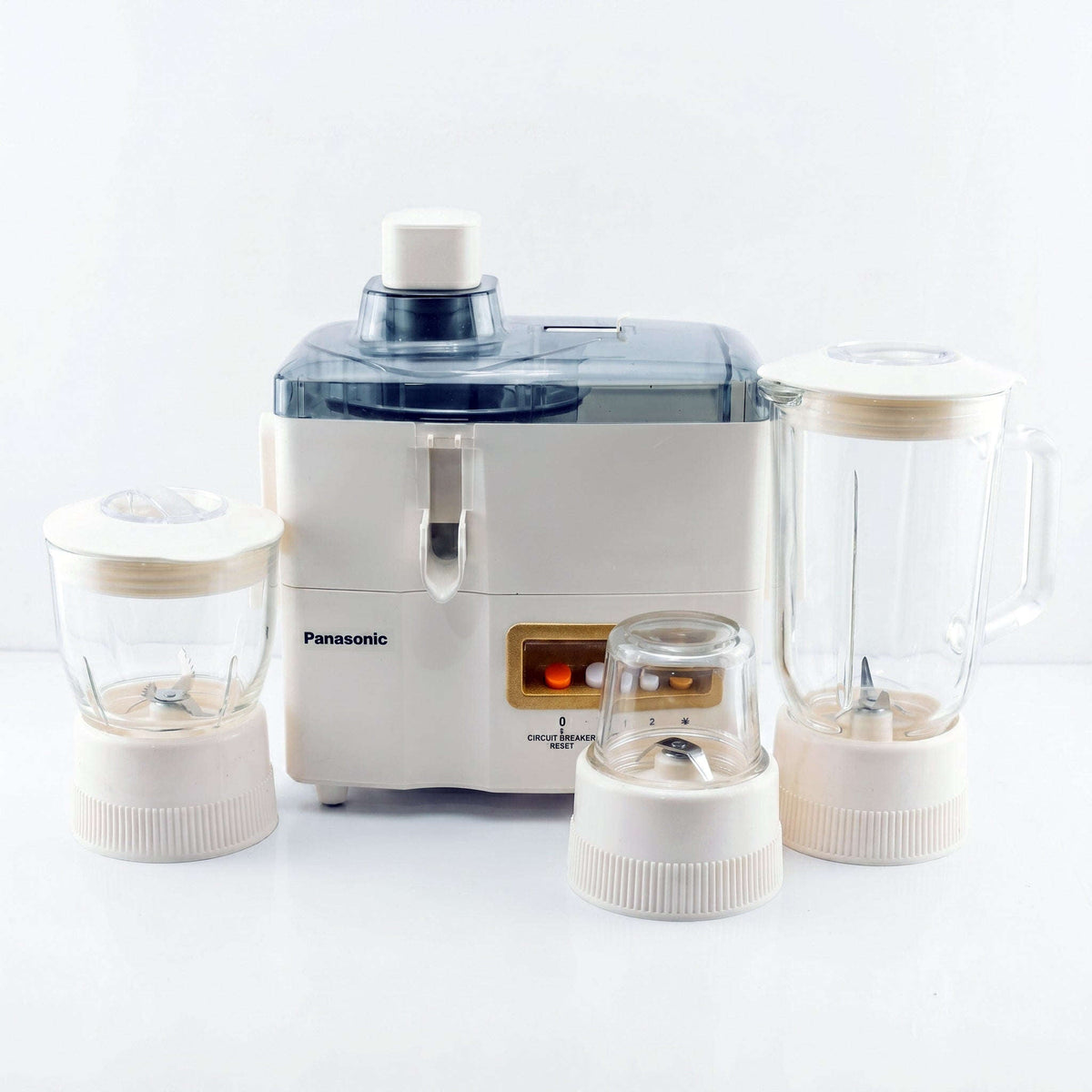Panasonic 4-in-1 White Juicer/Blender/Grinder/DryMill Set Kaka Bawa Sons