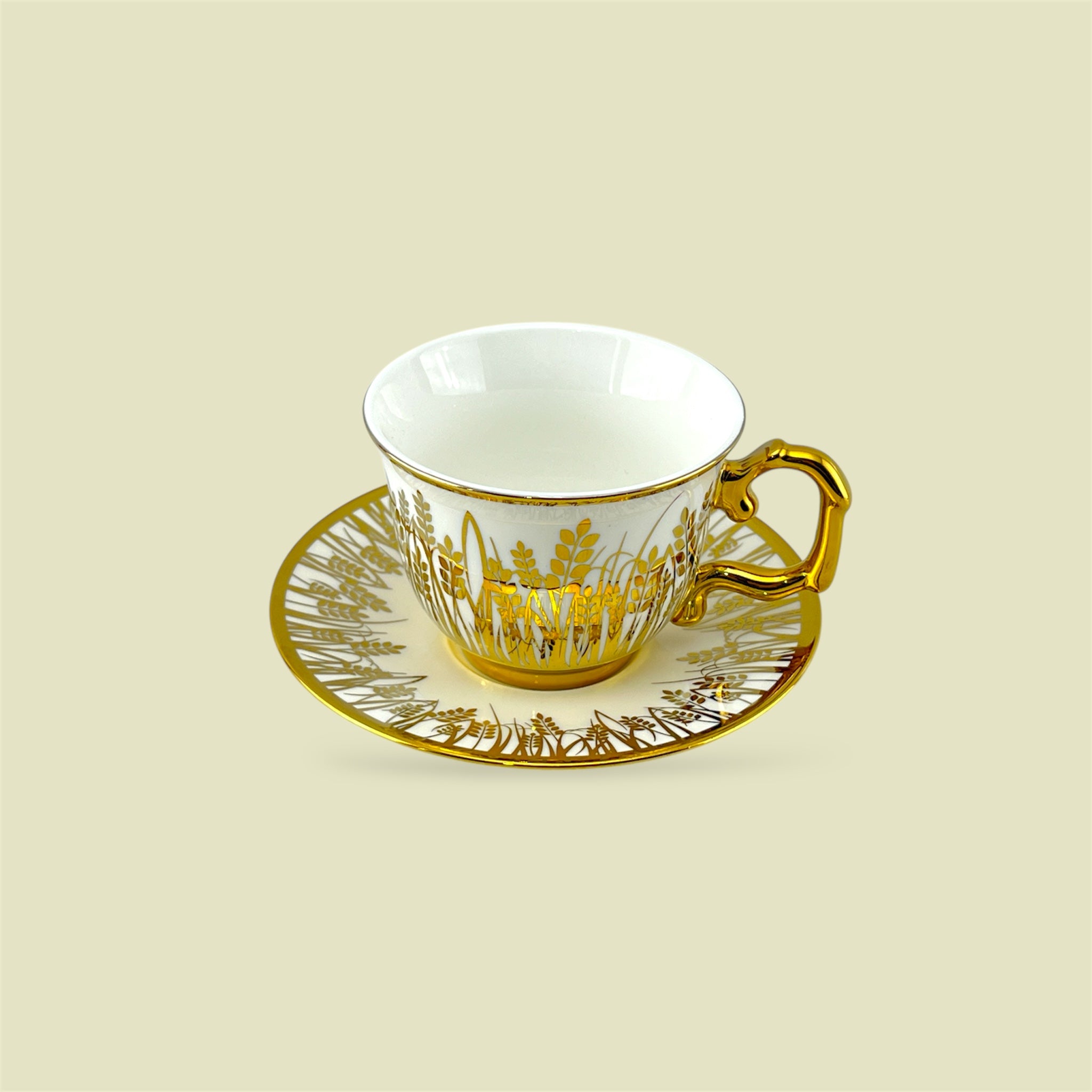 Royal 6-Piece Cup & Saucer Set With Gift Box