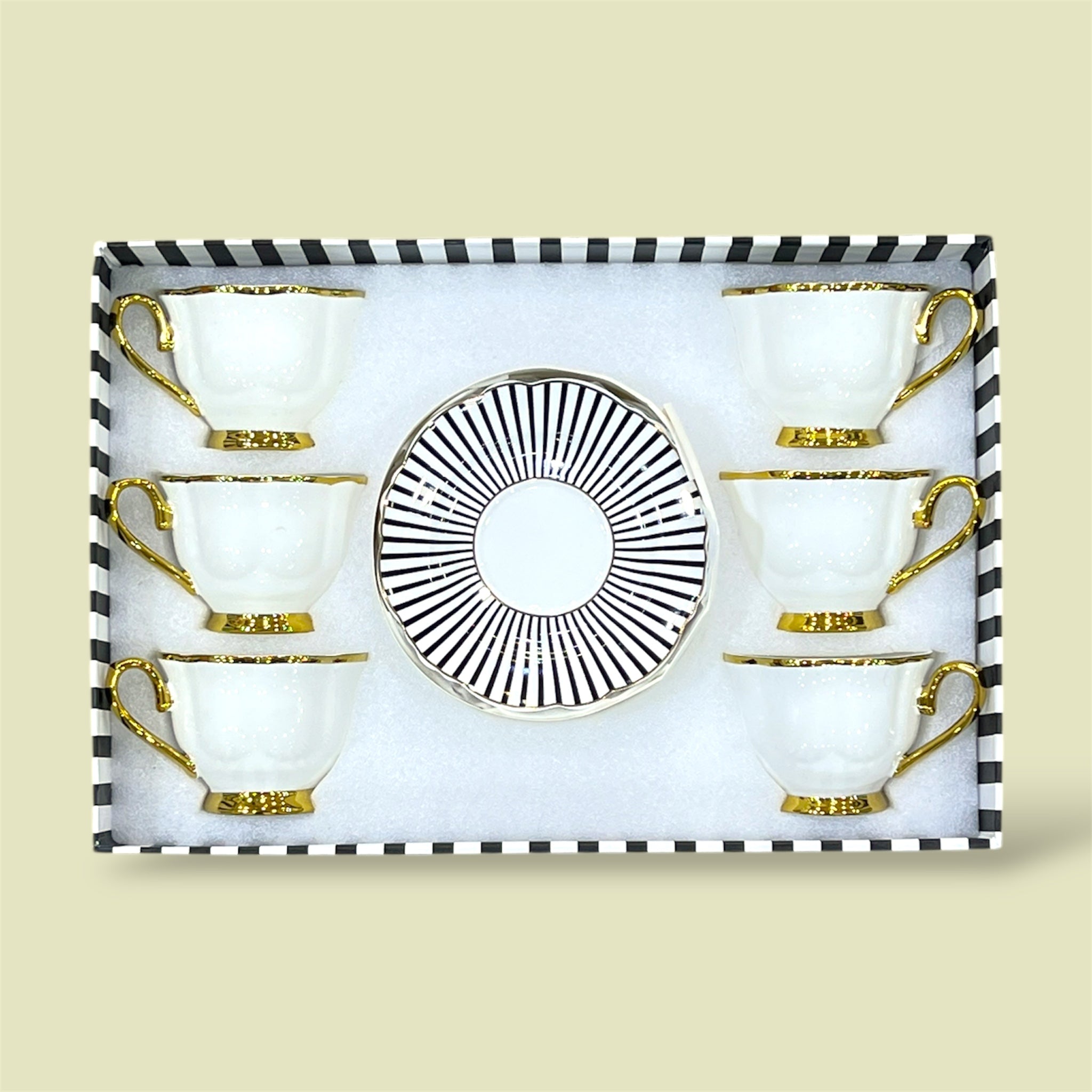 Royal 6-Piece Cup & Saucer Set With Gift Box