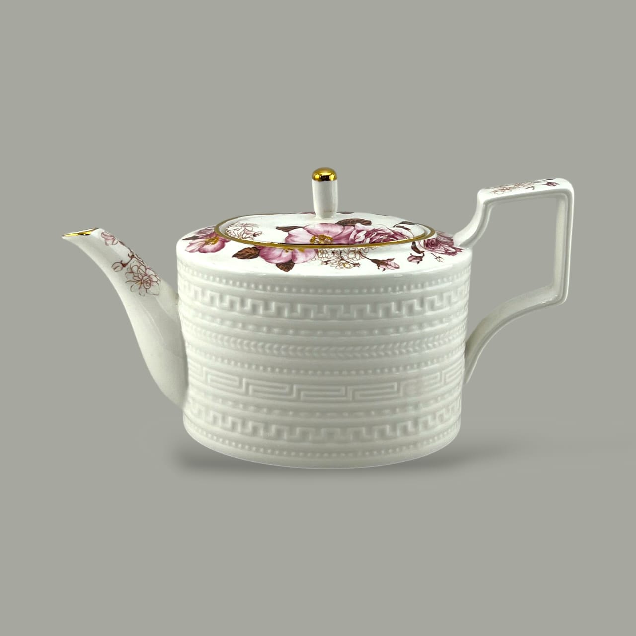 Royal Venice 24-Piece Bone China Tea Set