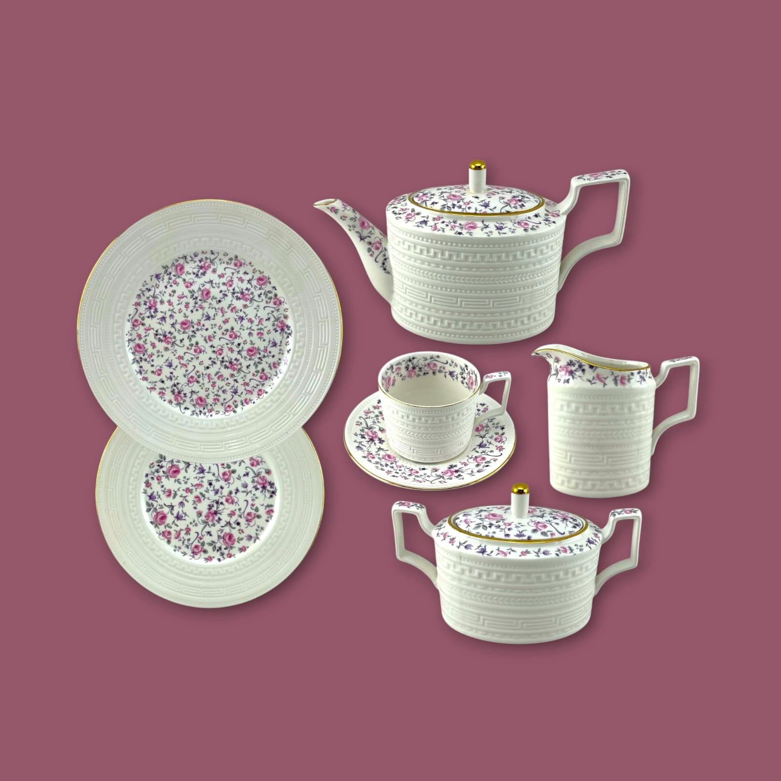 Royal Venice 24-Piece Bone China Tea Set