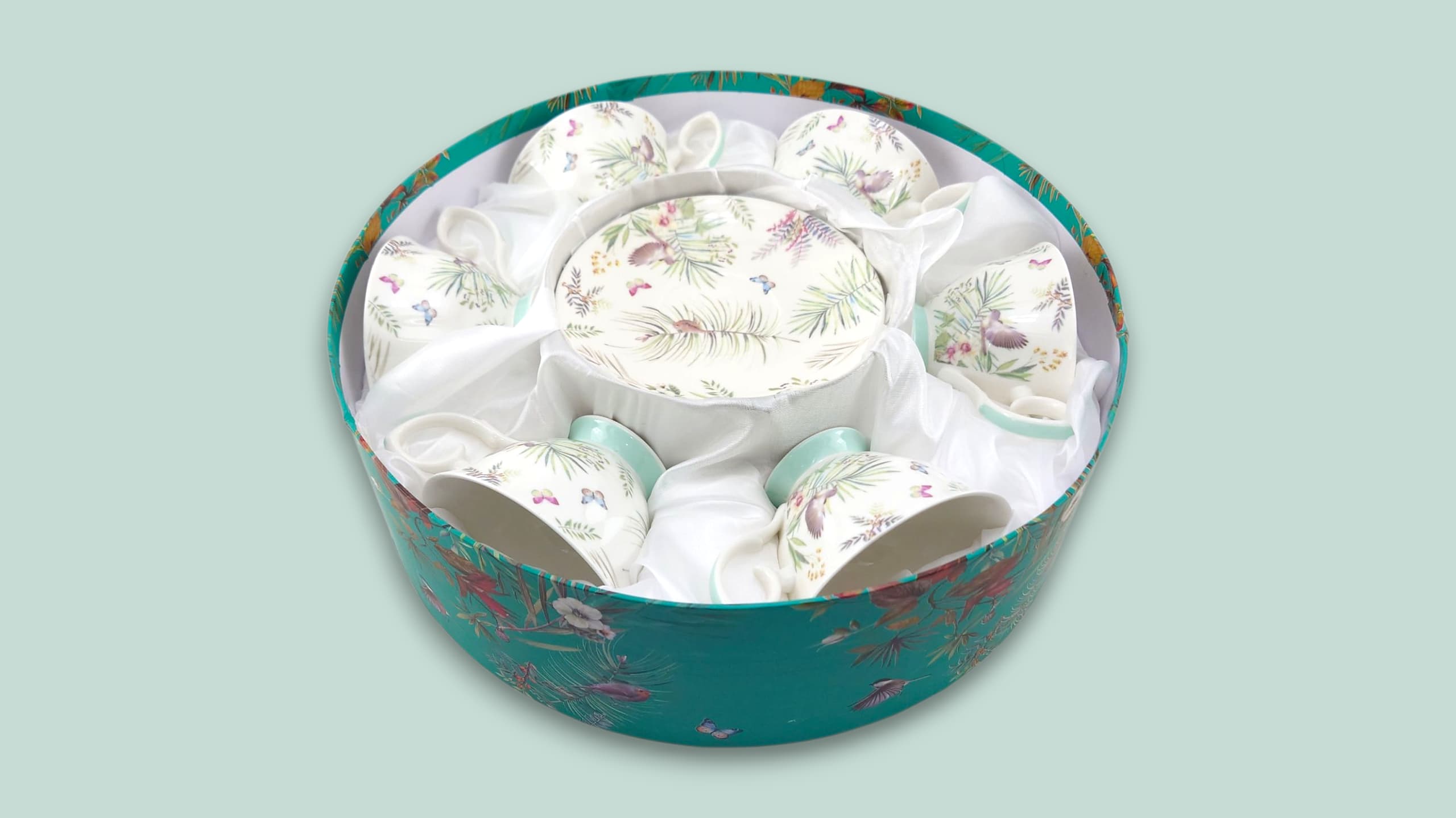 Royale 6-Piece Cup & Saucer Set With Gift Box