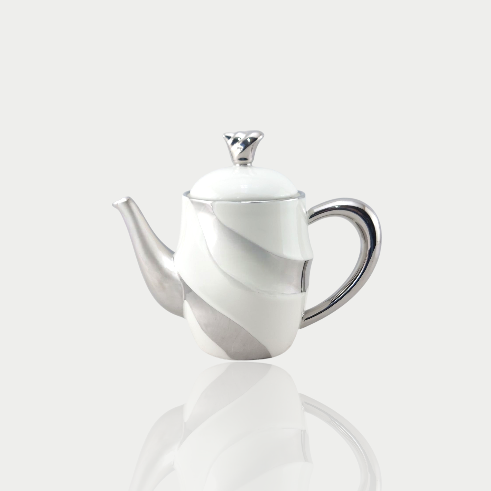 Royal 9-Piece Coffee Set White & Silver With Tray