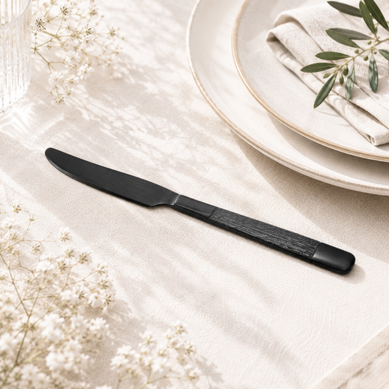 Black Tree 6-Piece Stainless Steel Black Table Knife Set