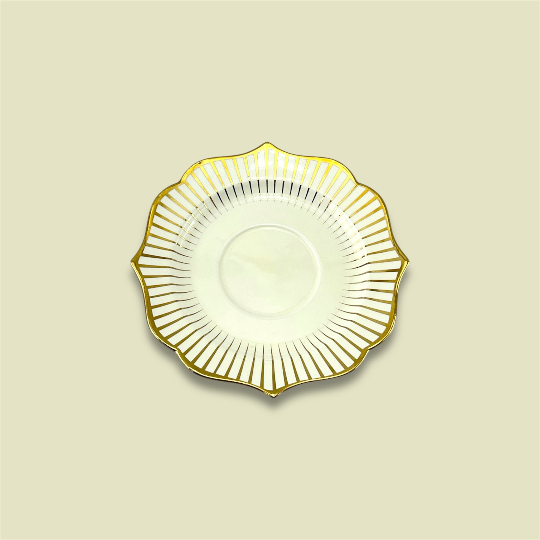 Royal 6-Piece Cup & Saucer Set With Gift Box