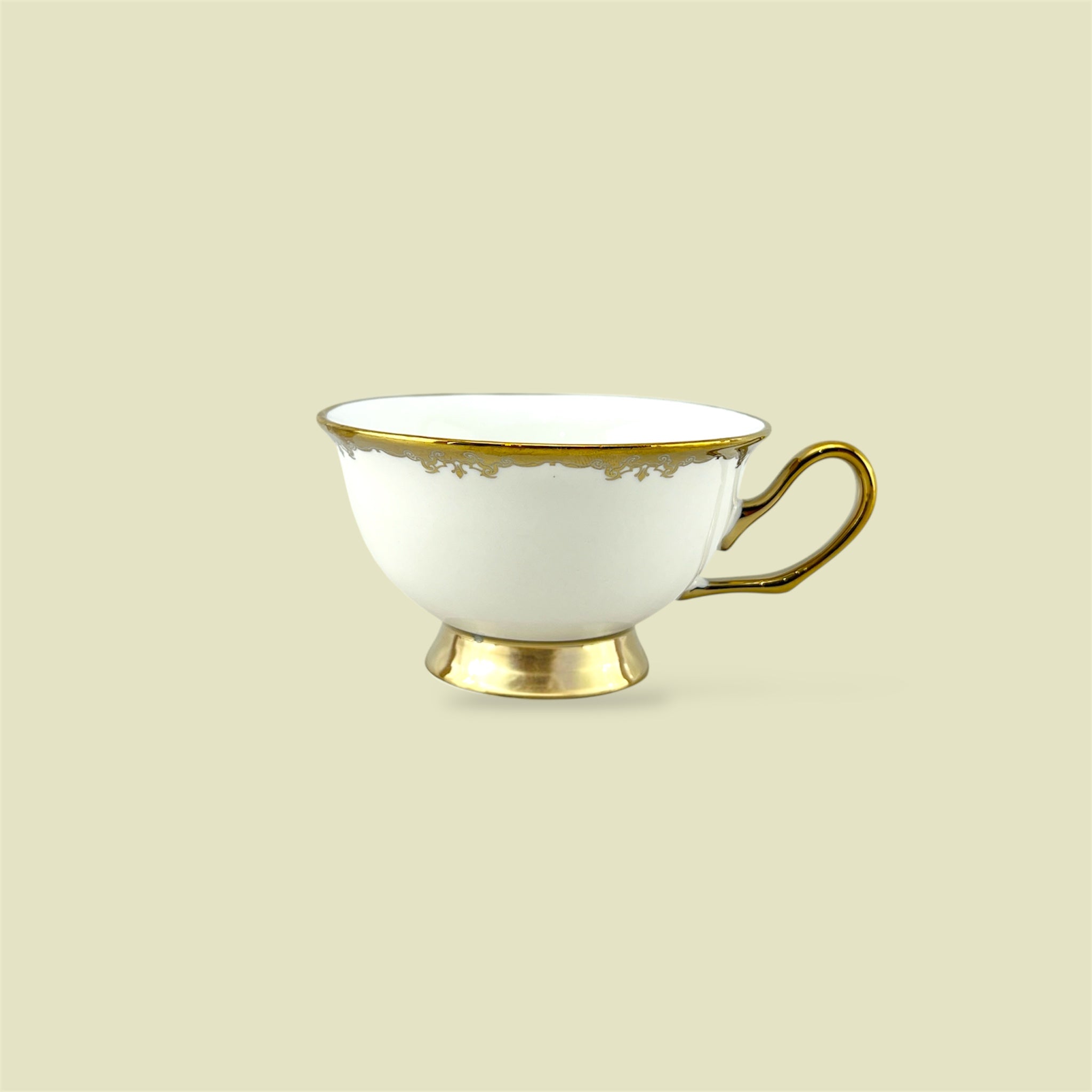 Royal 6-Piece Cup & Saucer Set With Gift Box