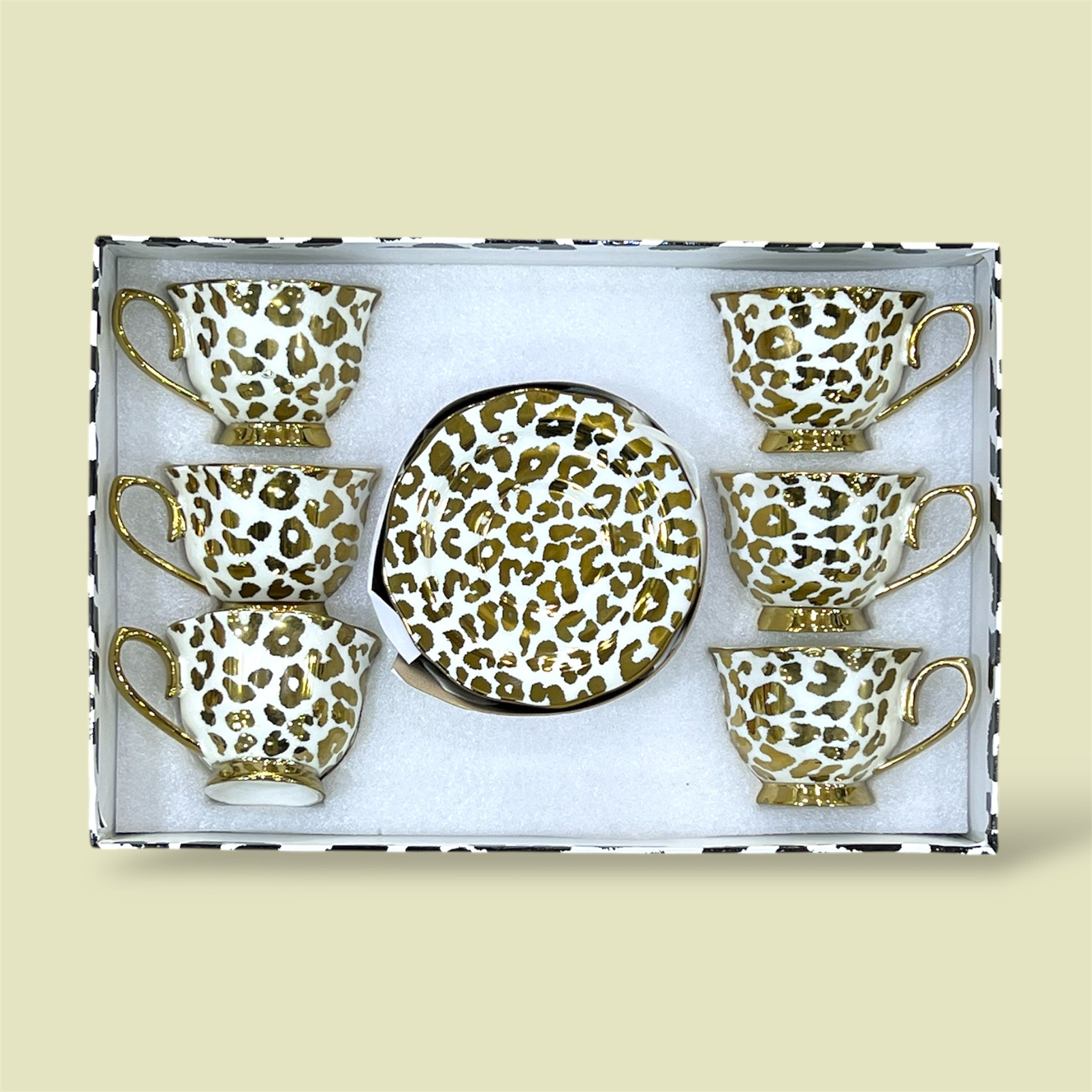 Royal 6-Piece Cup & Saucer Set With Gift Box