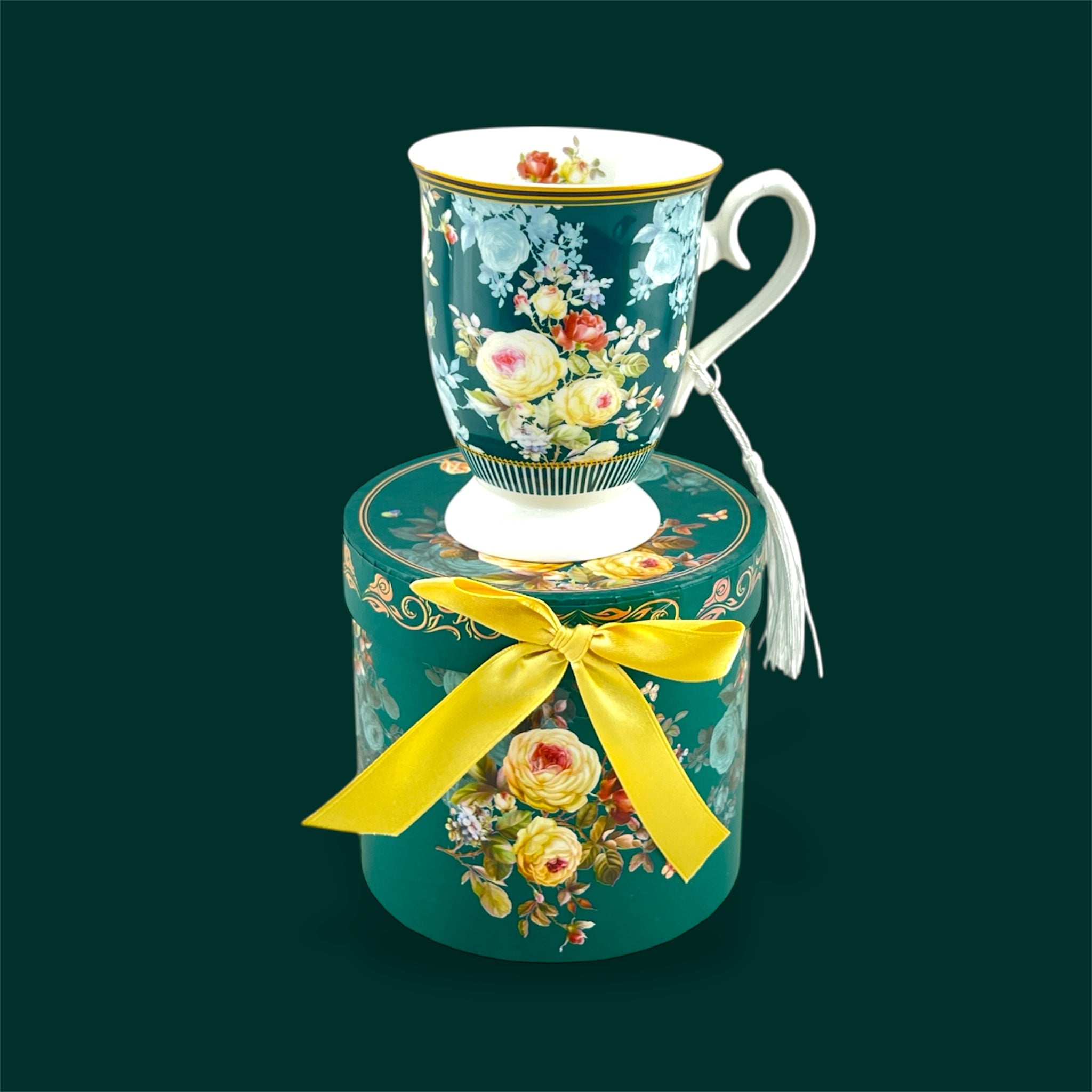 Porcelain 300ml Green Flower Design Mug with Gift Box