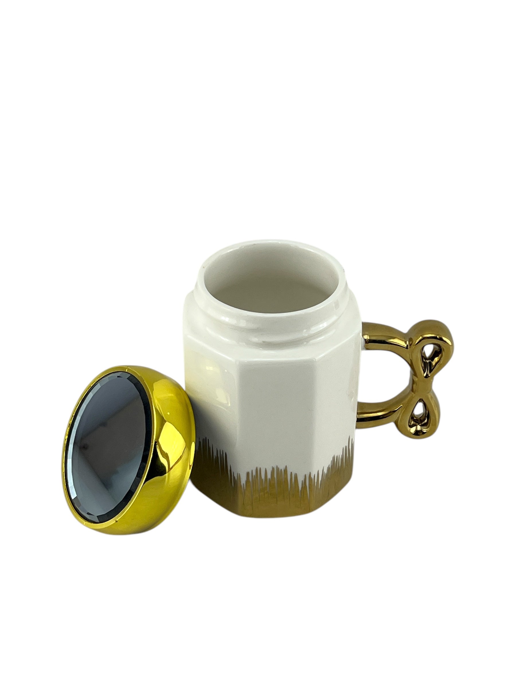 ROYALE MUG