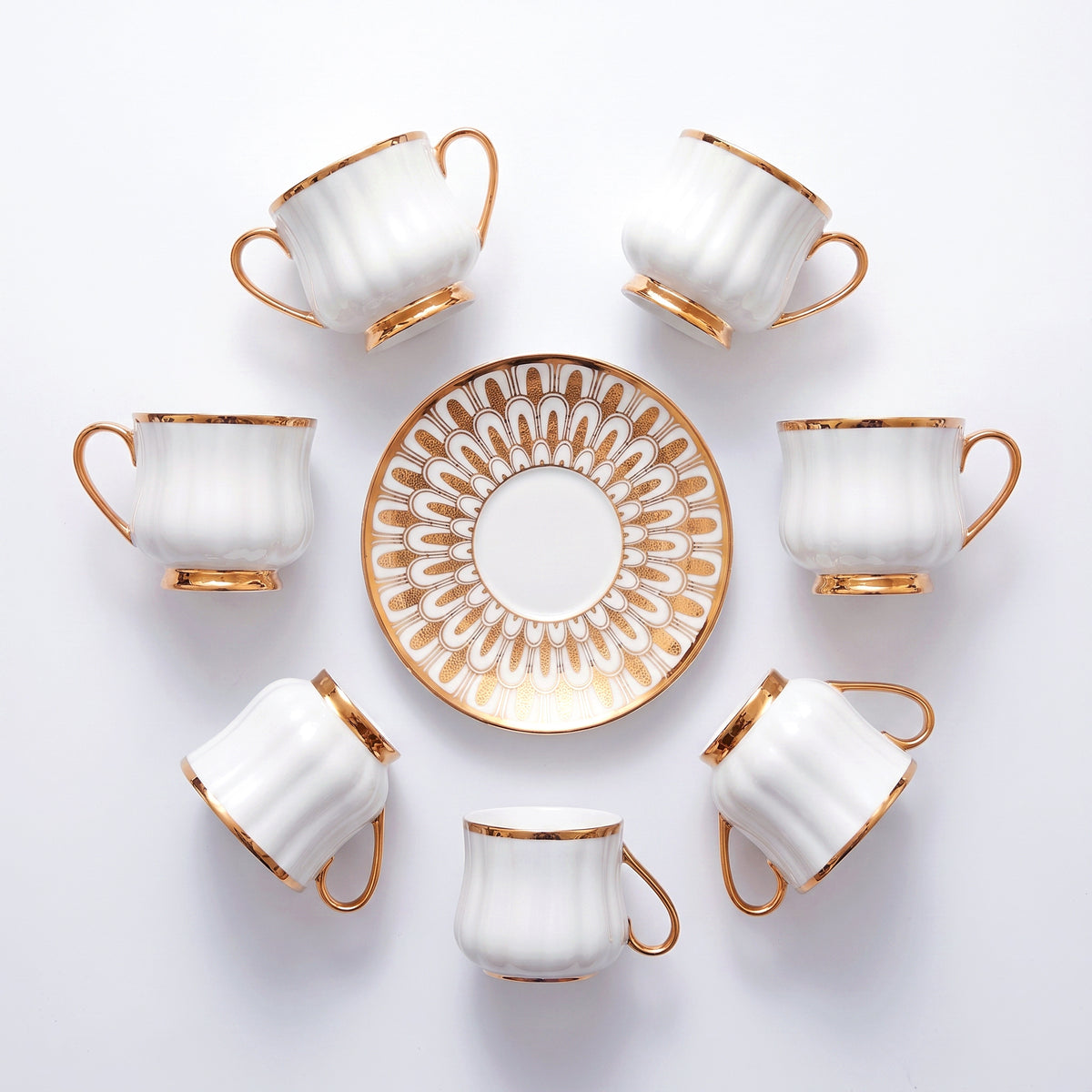 Royal 6-Piece Ceramic "Gold Bloom" Cup And Saucer Set With Gift Box