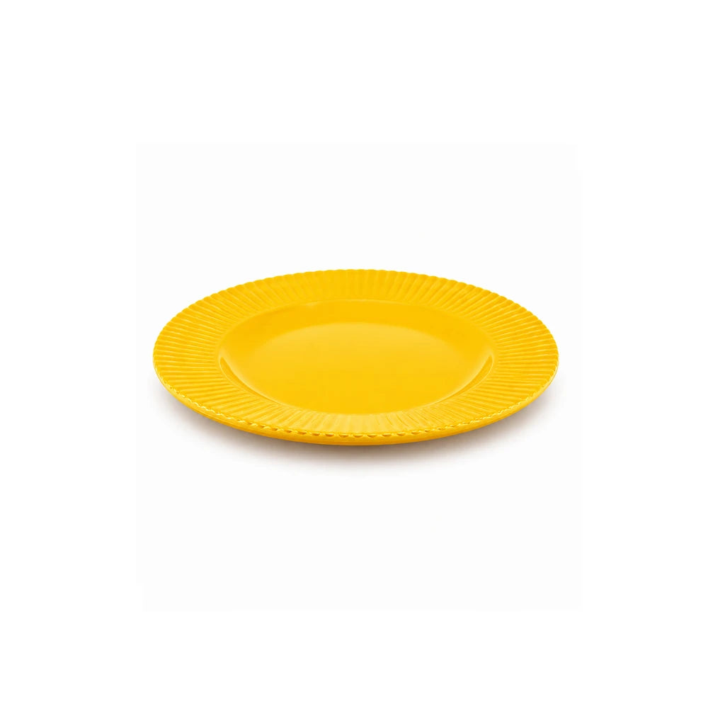 Blaze Rollo 8-Inch Melamine Quarter Plate - Red, Yellow & Black