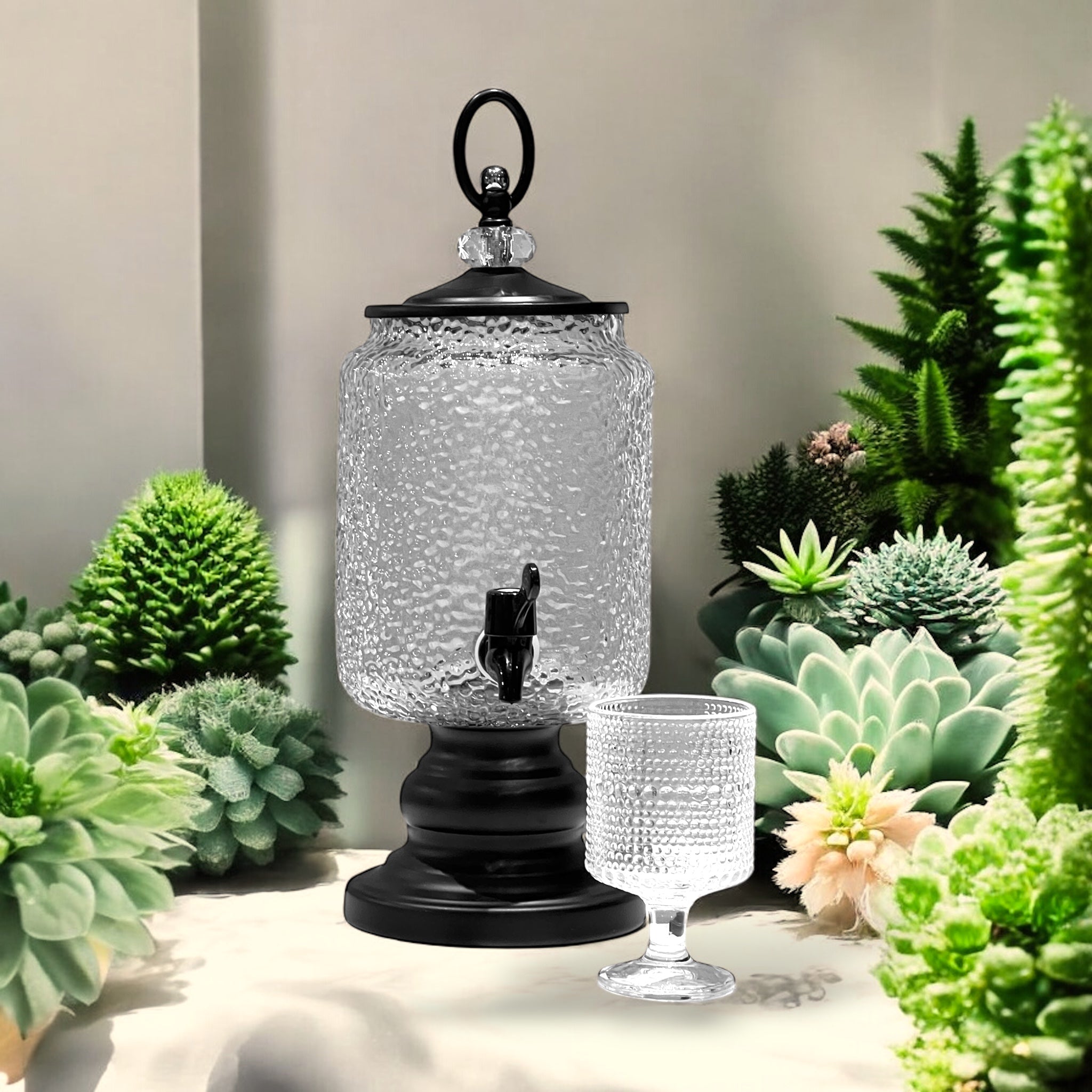 Fancy 4-Liter Glass Beverage Dispenser With Six Glasses