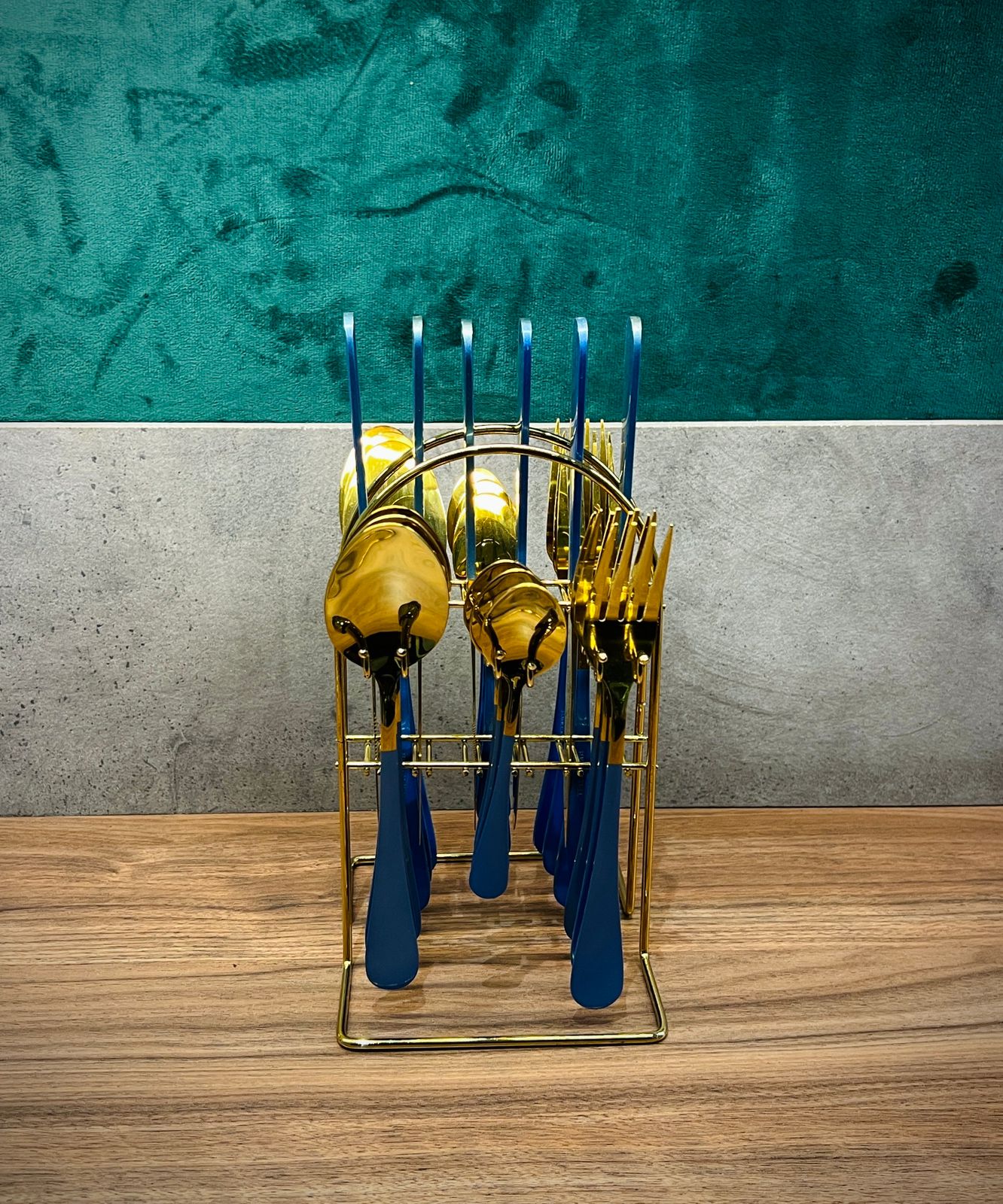 Falari Cutlery Set Blue (24/Pcs)