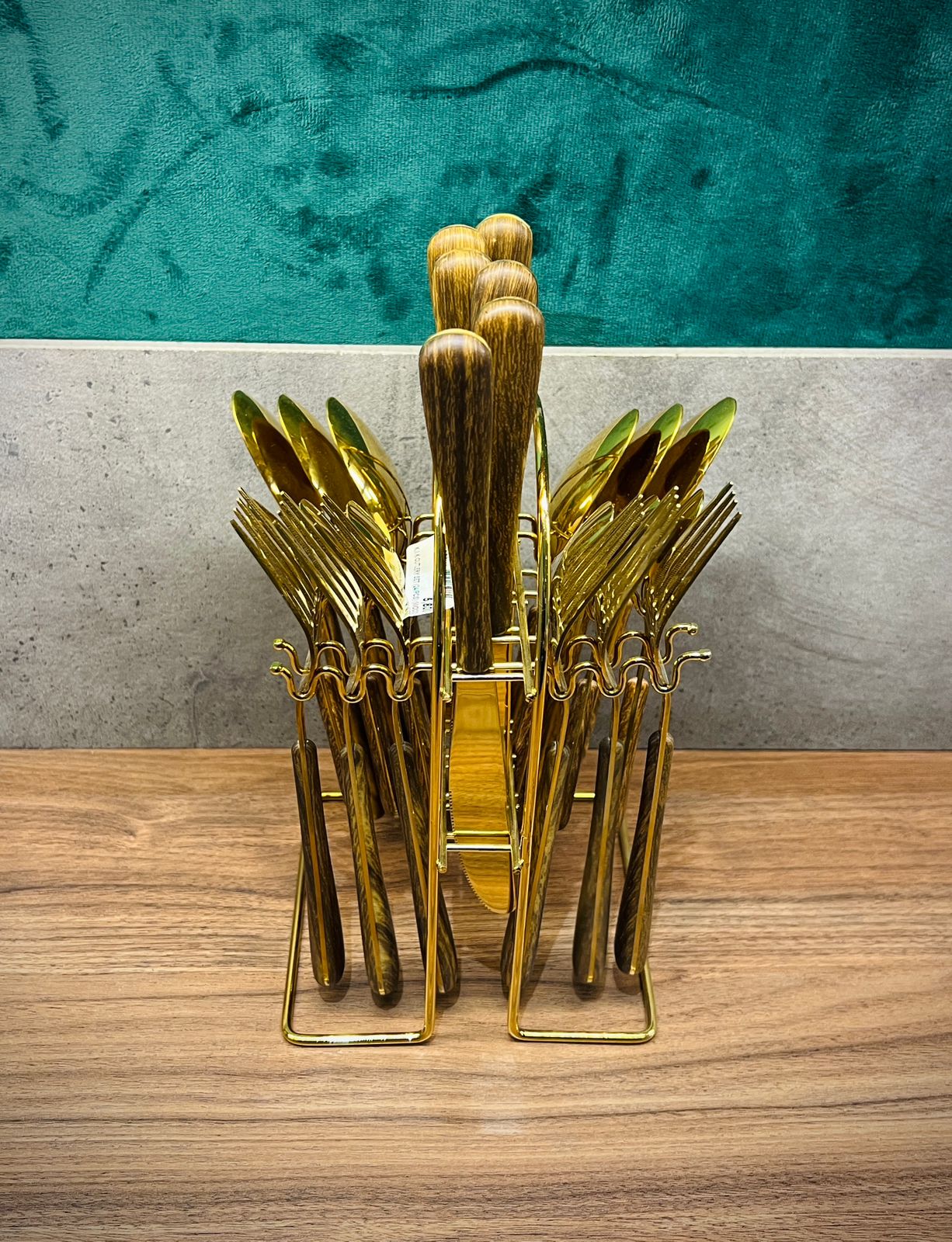 K.I.K Cutlery Set Wood (24/Pcs)