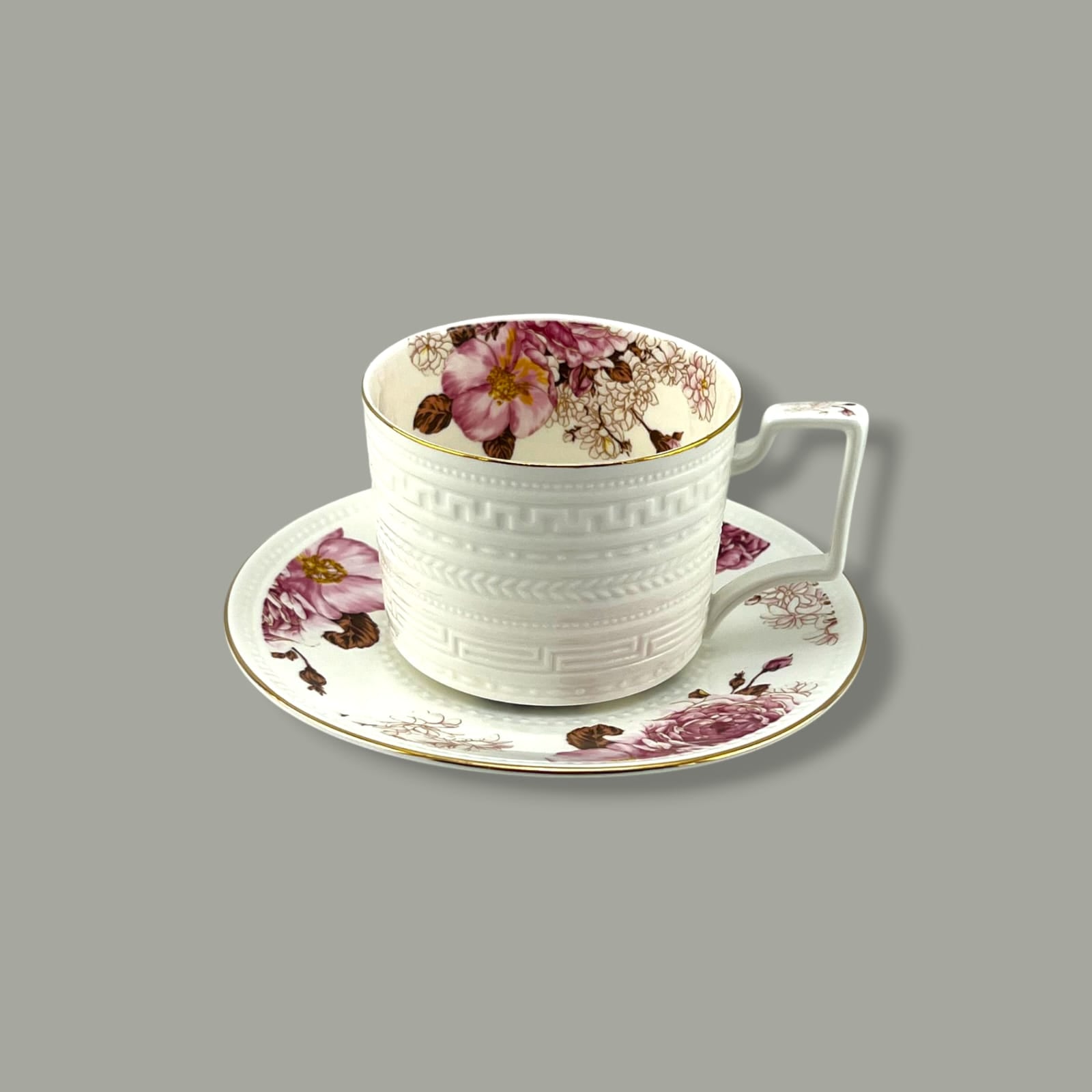 Royal Venice 24-Piece Bone China Tea Set