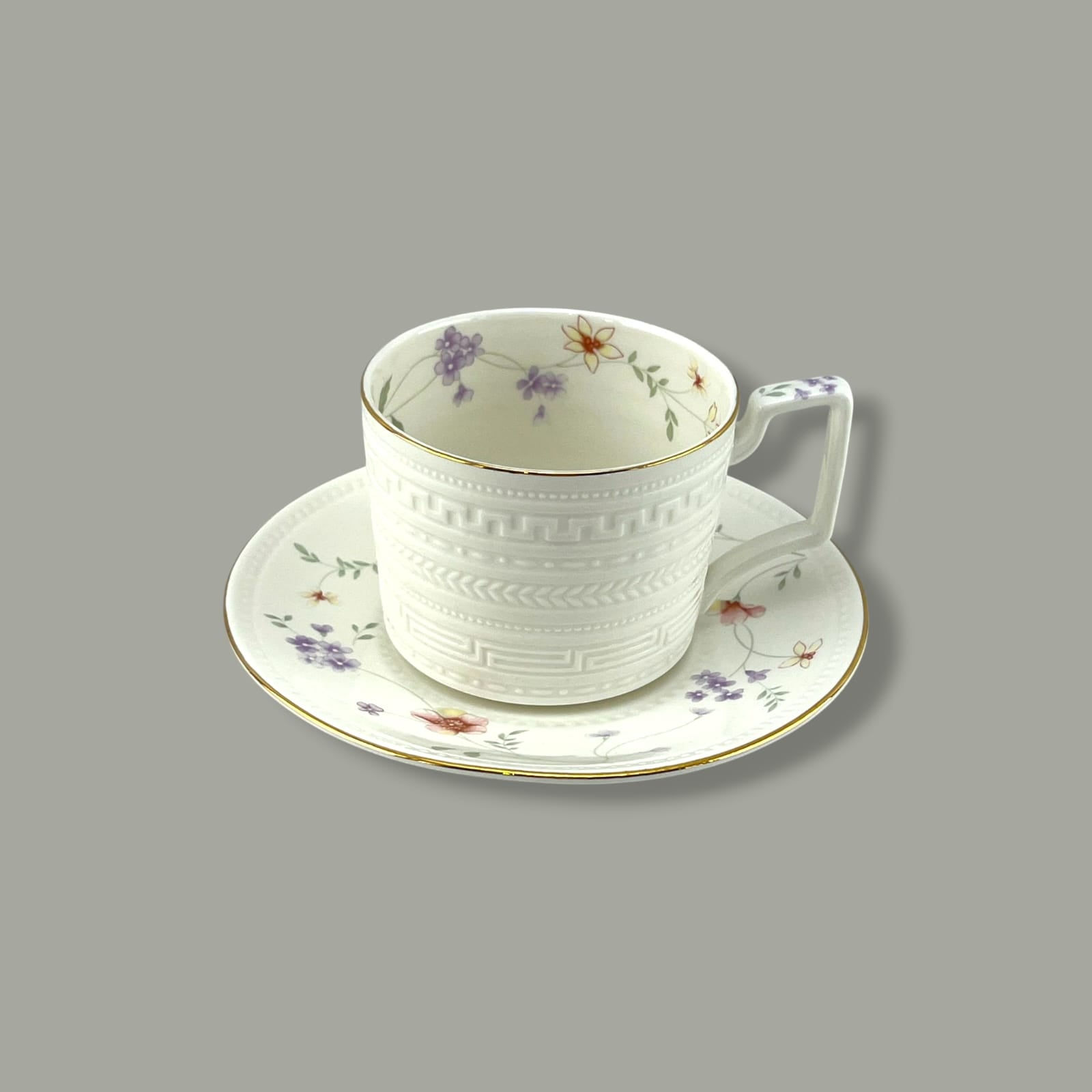 Royal Venice 24-Piece Bone China Tea Set