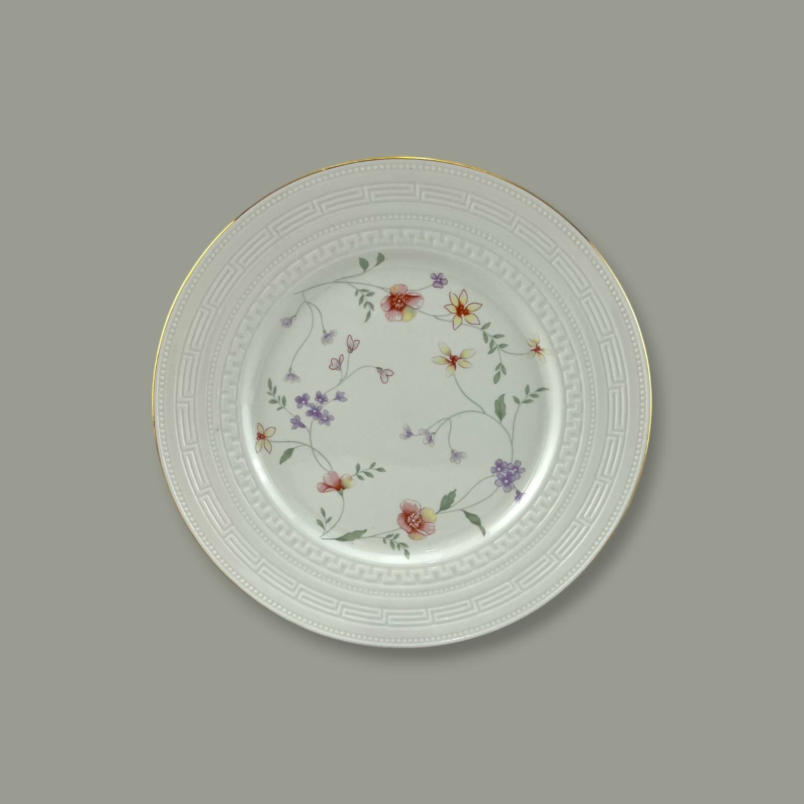 Royal Venice 24-Piece Bone China Tea Set