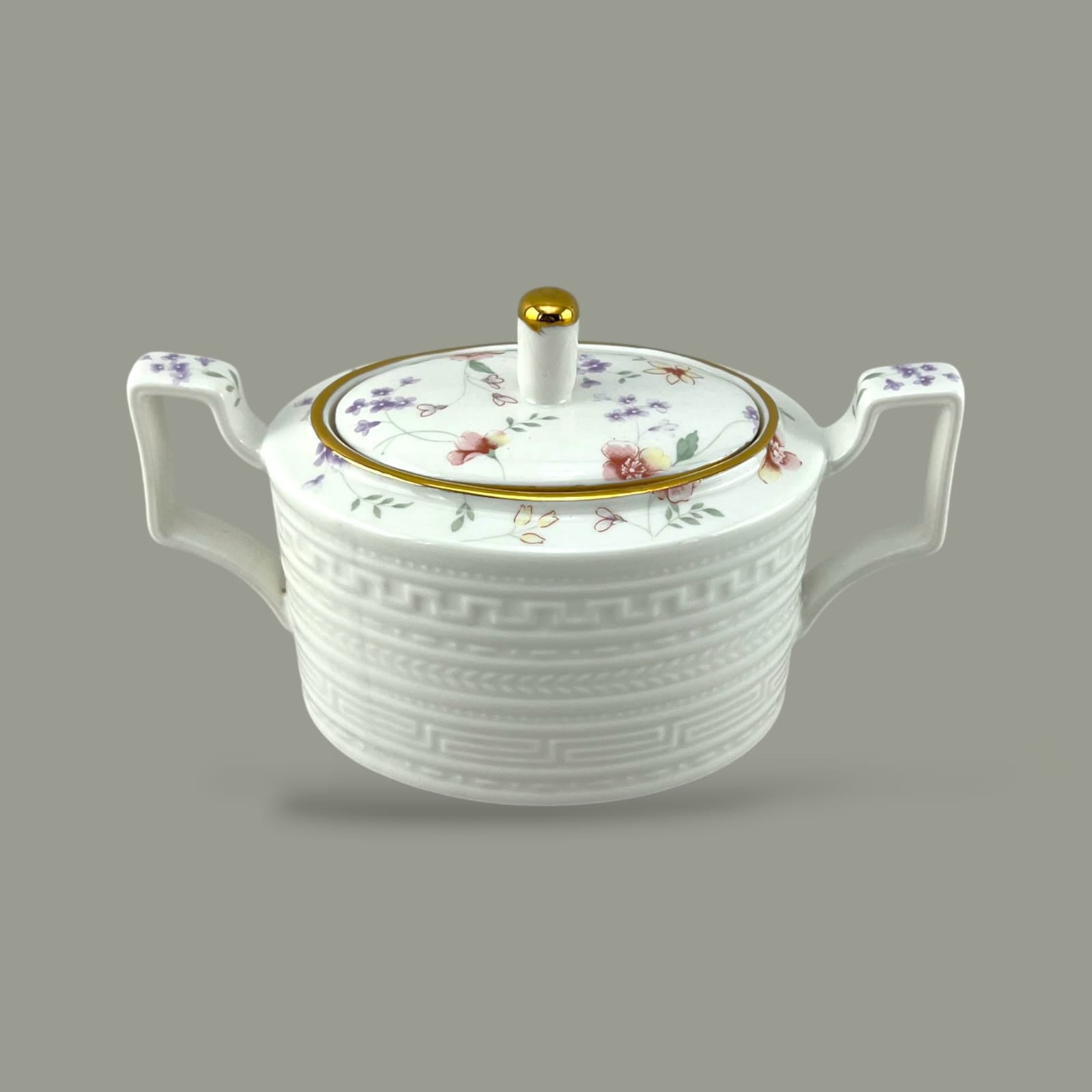 Royal Venice 24-Piece Bone China Tea Set