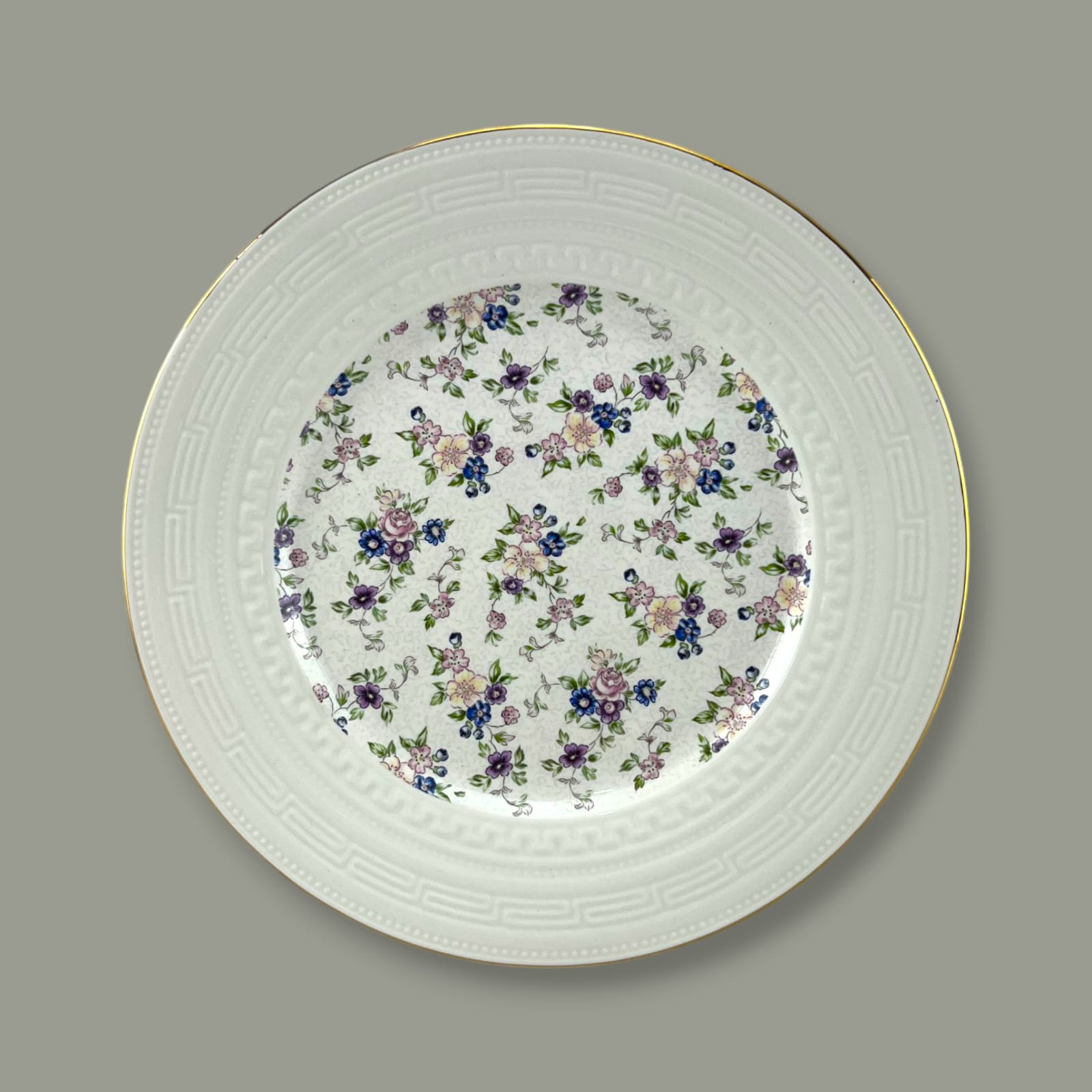 Royal Venice 24-Piece Bone China Tea Set