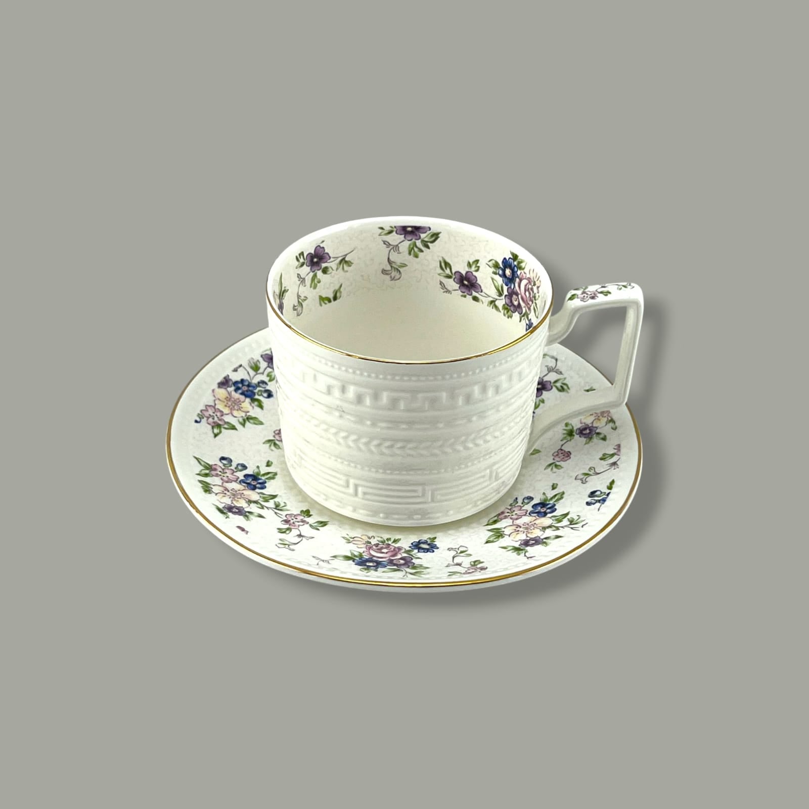 Royal Venice 24-Piece Bone China Tea Set