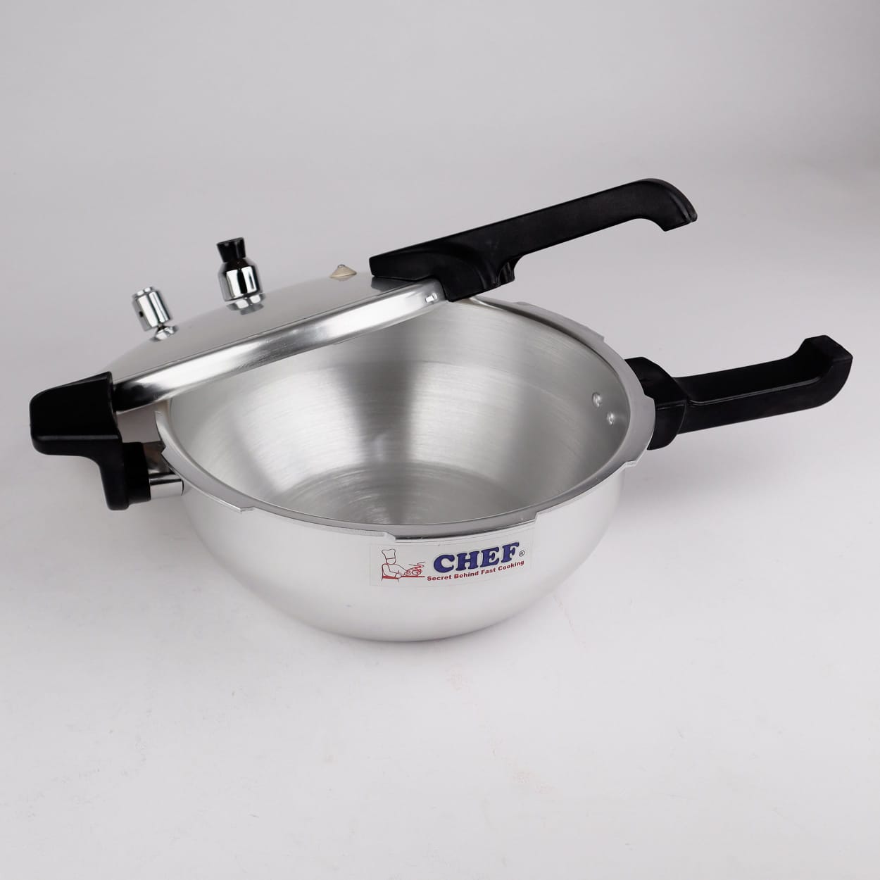 Majestic Aluminum Wok Pressure Cooker