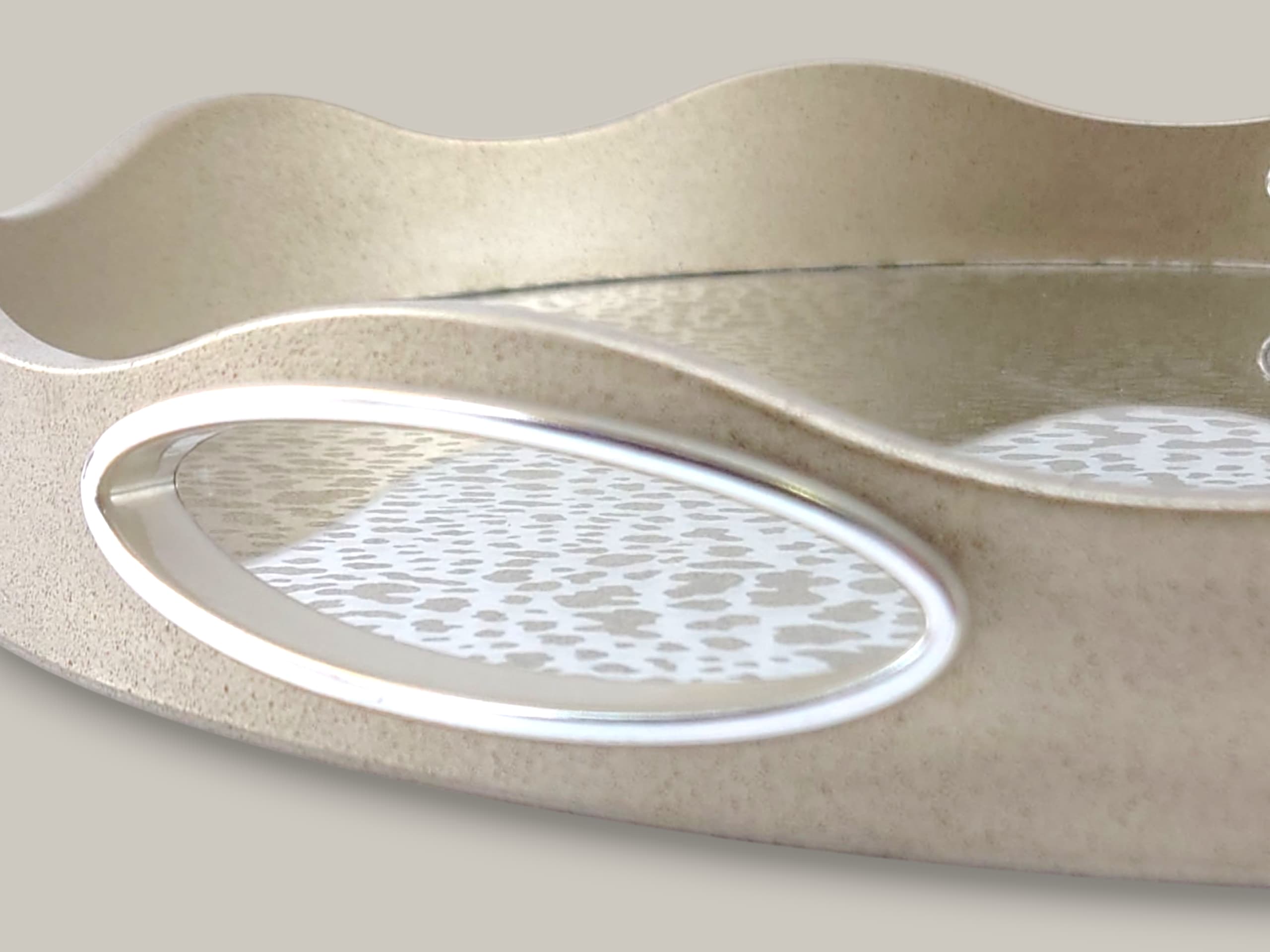 Angela 2-Piece Glass Round Serving Tray Set
