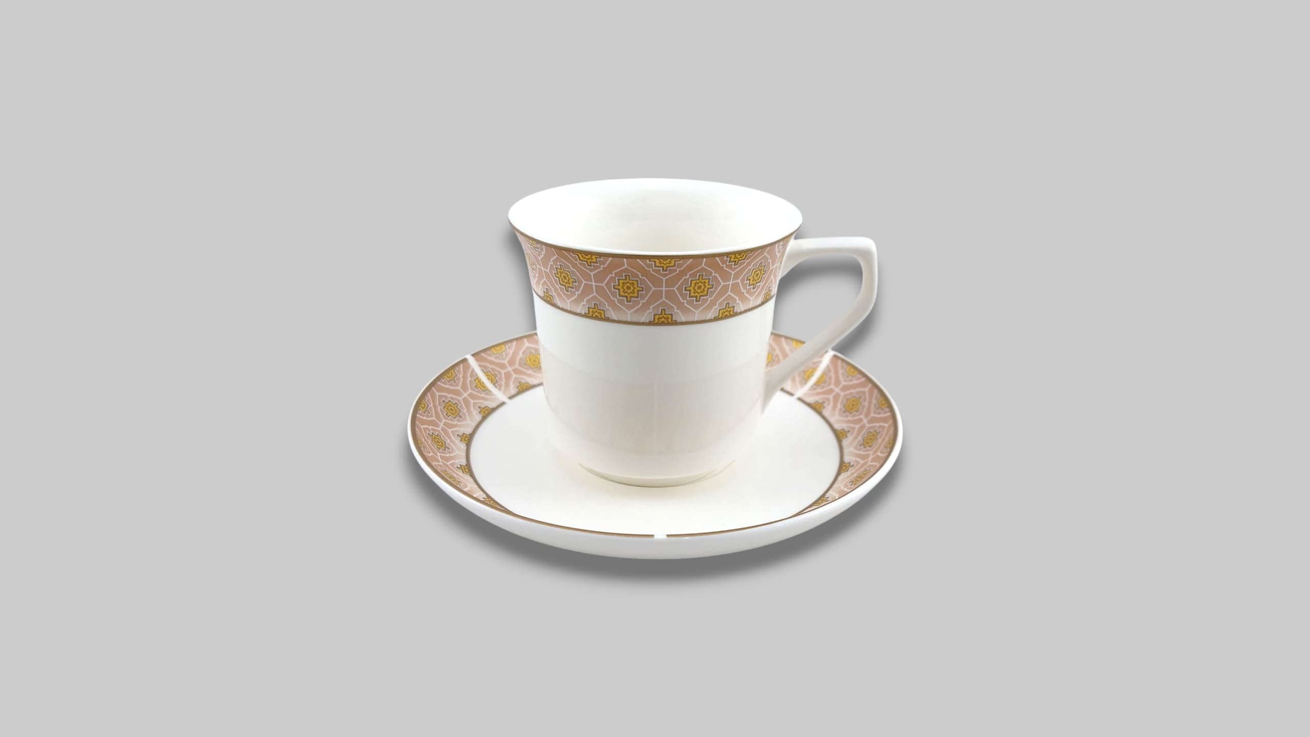 Royale Cup & Saucer 6-Pieces Set