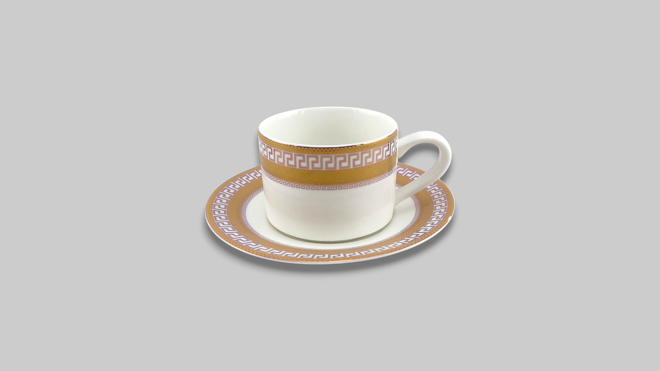 Royale Cups & Saucer 6-Pieces Set