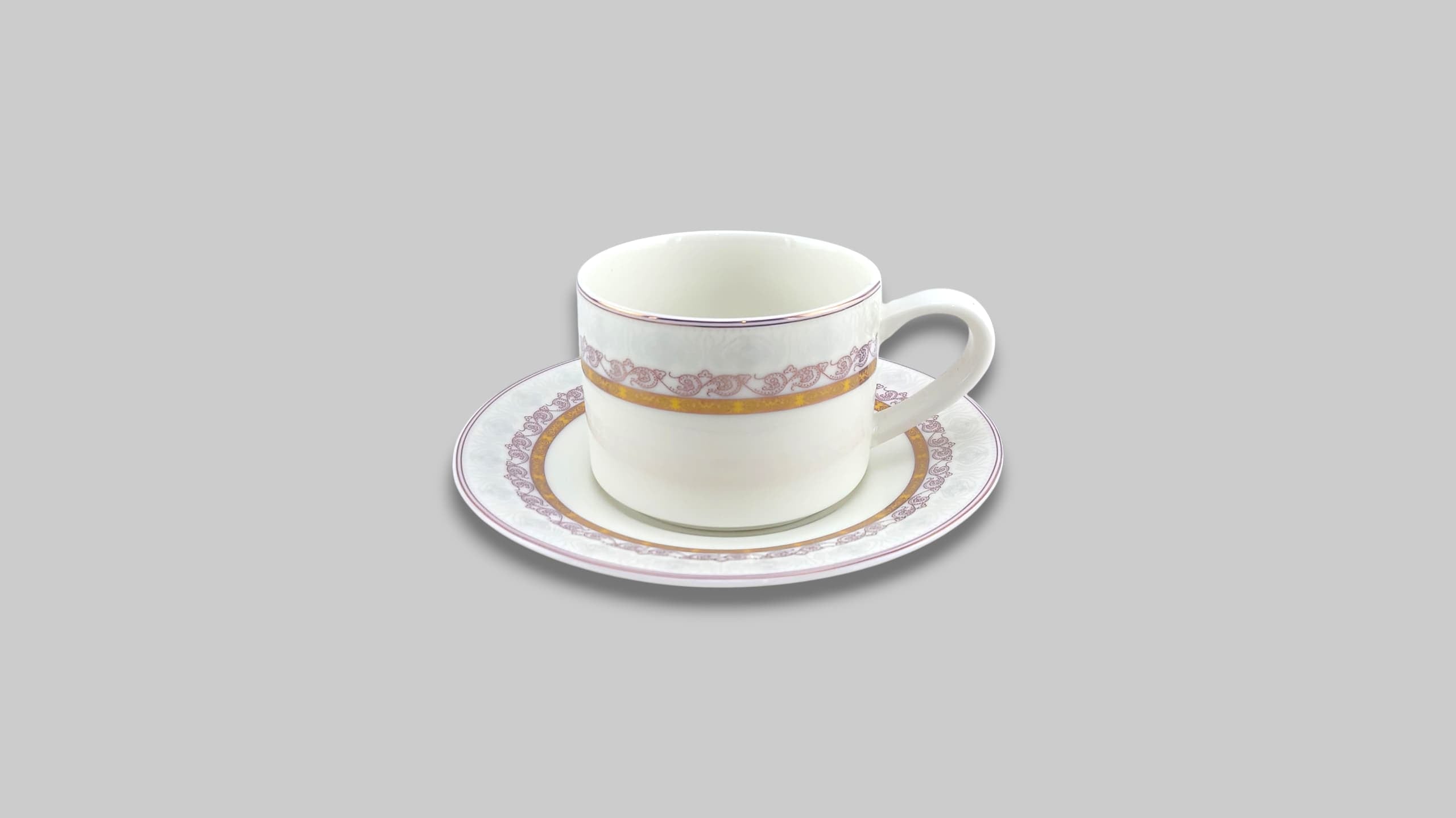 Royale Cups & Saucer 6-Pieces Set