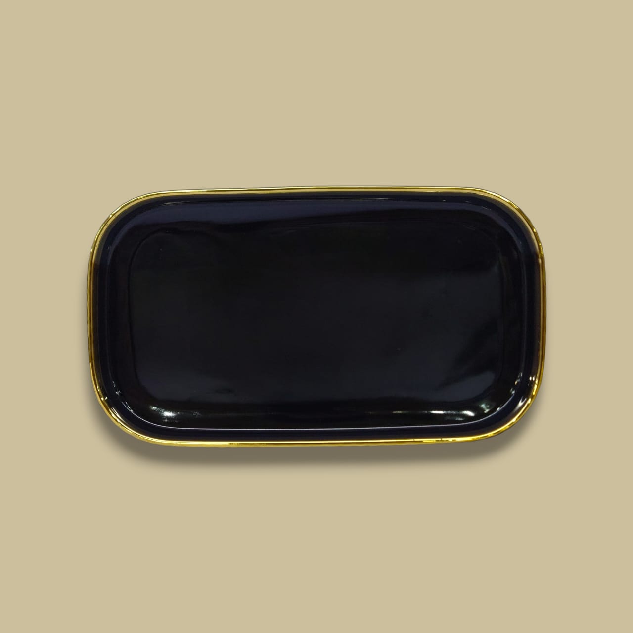 Fancy Porcelain 32-Piece Breakfast Set Black With Golden Line Borders
