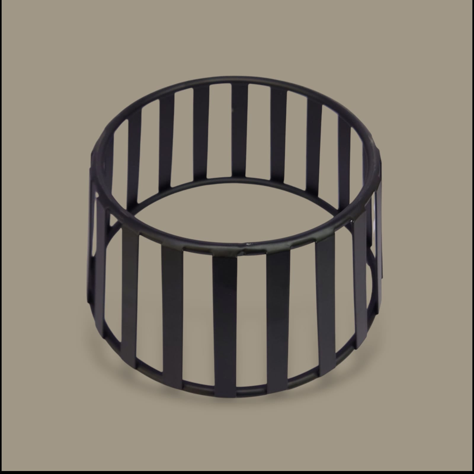 3-Piece Round Serving Platter Set With Black Stand