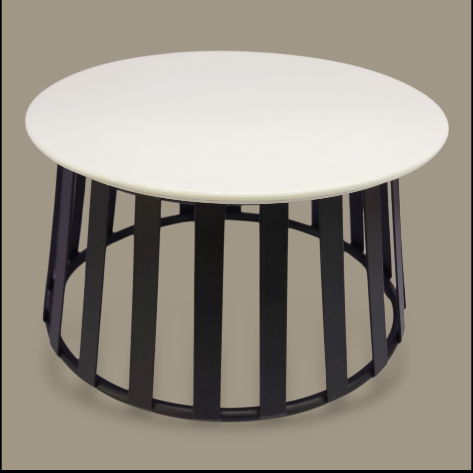 3-Piece Round Serving Platter Set With Black Stand
