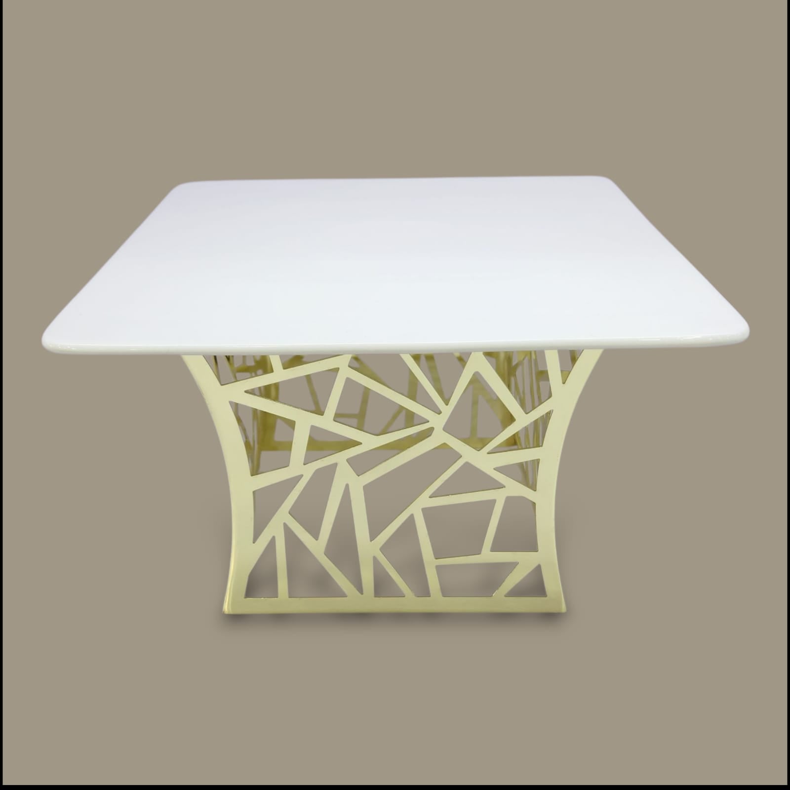 3-Piece Square Serving Platter Set With Golden Stand