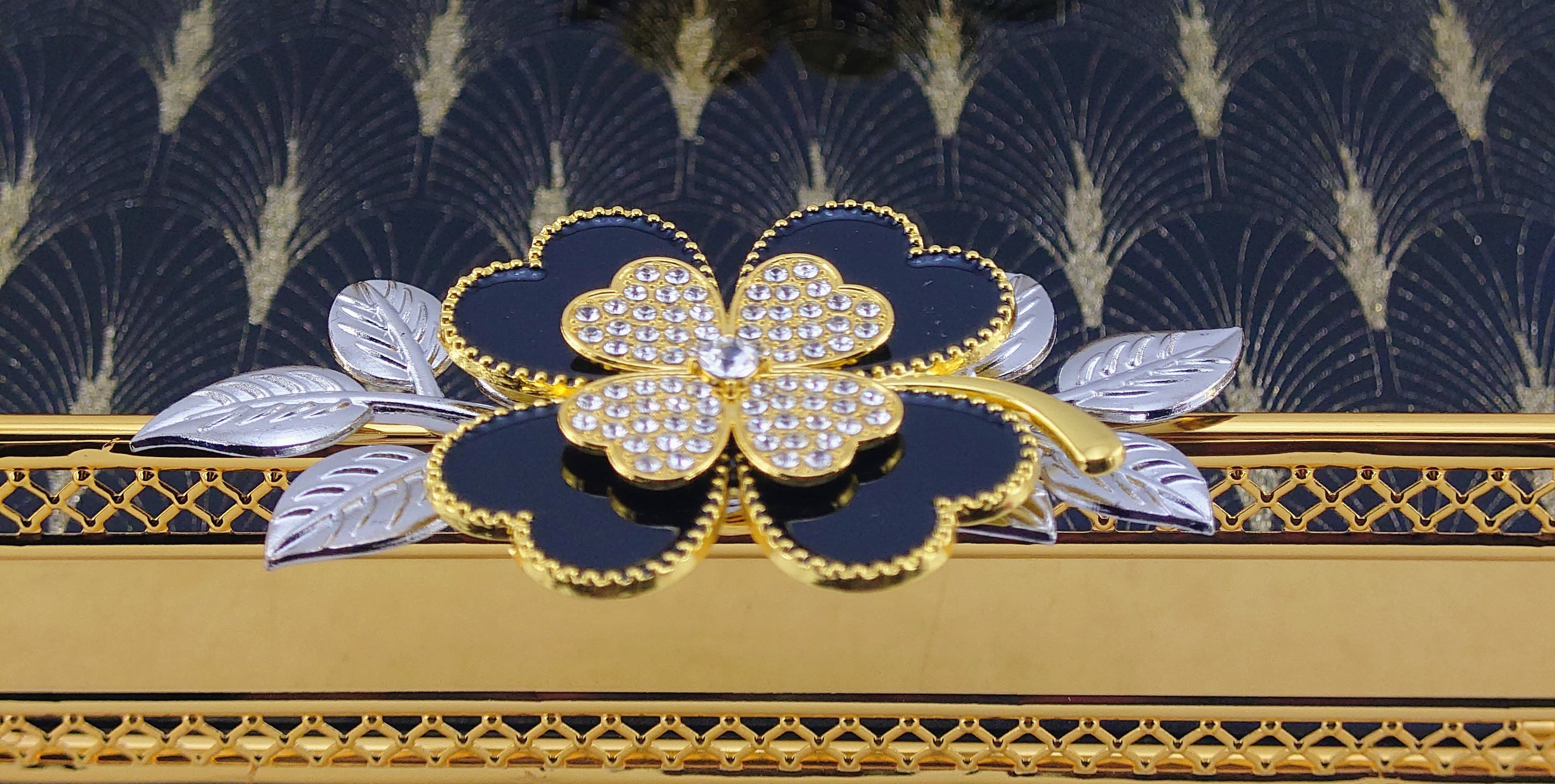 Fancy Glass Rectangular Tray Golden