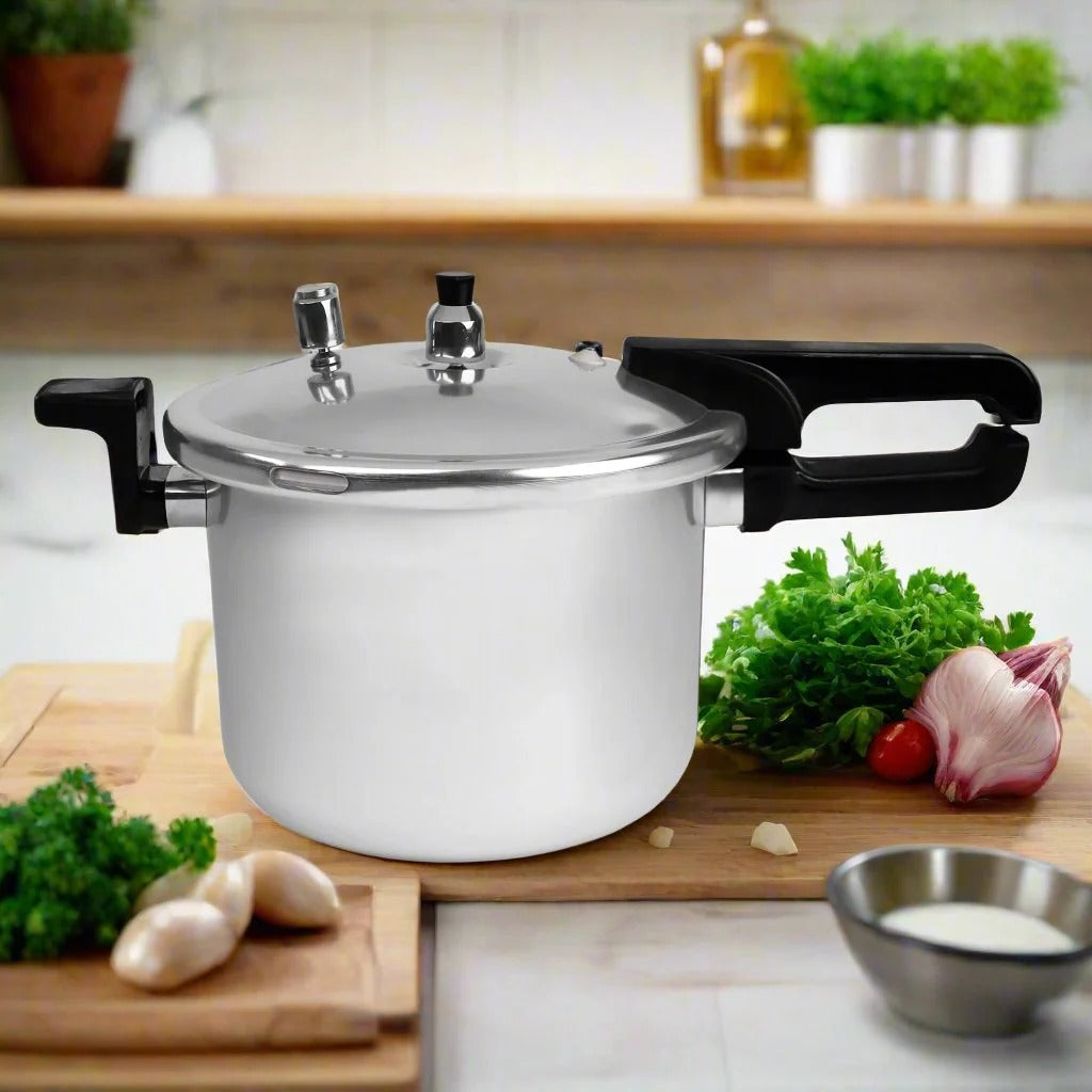 Majestic Aluminum Pressure Cooker 1305